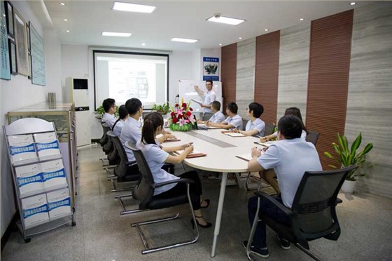 鑫海森蝕刻技術人員培訓